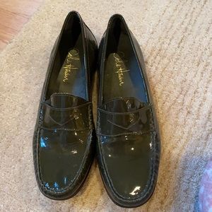 Women COLE HAAN Air Penny Loafer Patent Leather 6m
